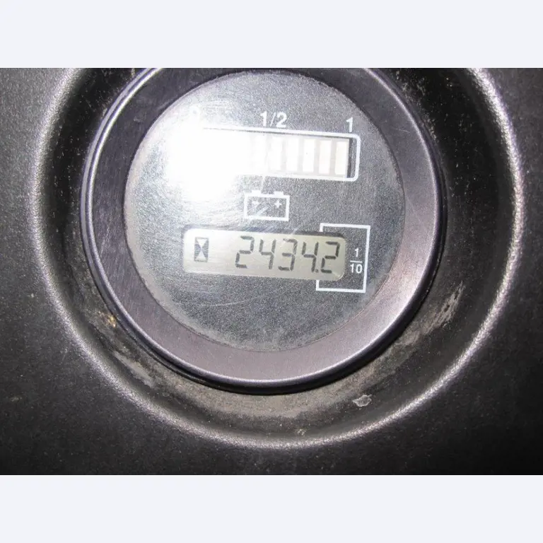 Gepflegte Flurförderfahrzeuge-6